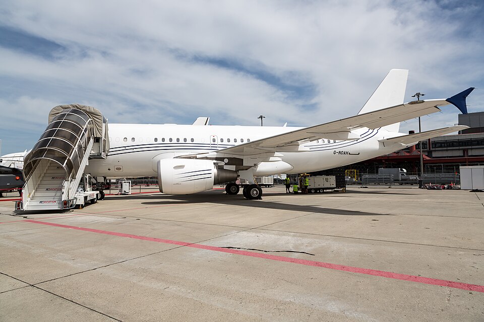 Airbus Corporate Jets ACJ319 (A319CJ)