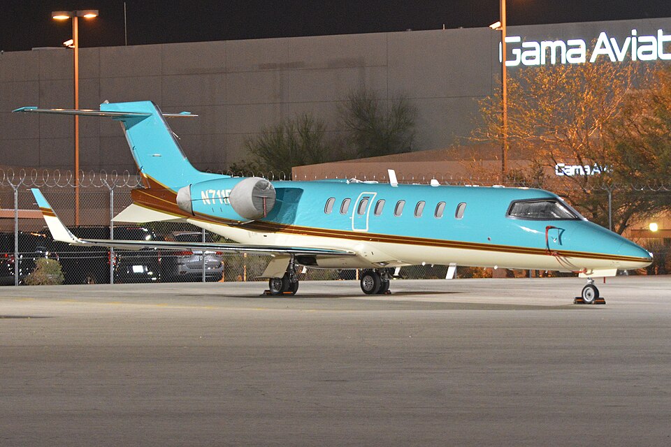 Bombardier Learjet 45