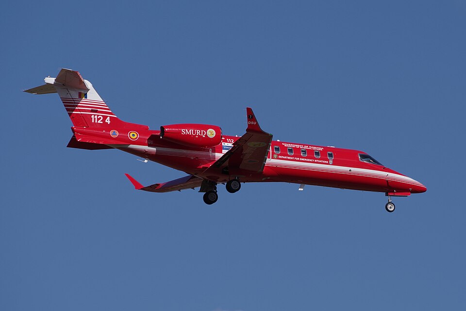 Bombardier Learjet 75