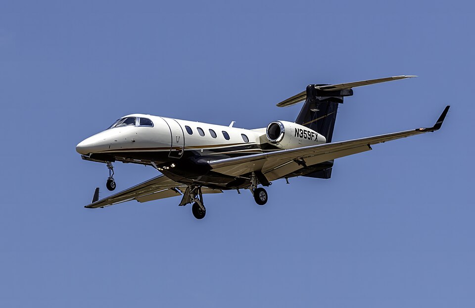 Embraer Executive Jets Phenom 300
