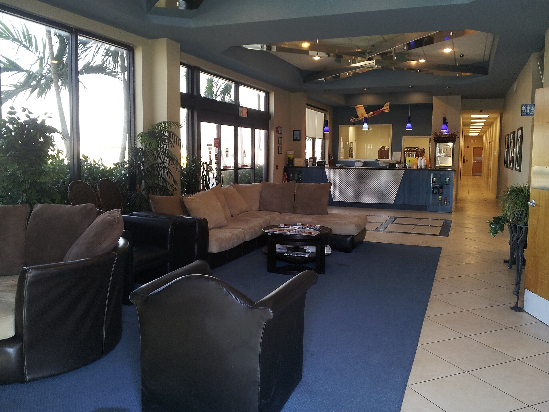 The private terminal (FBO)