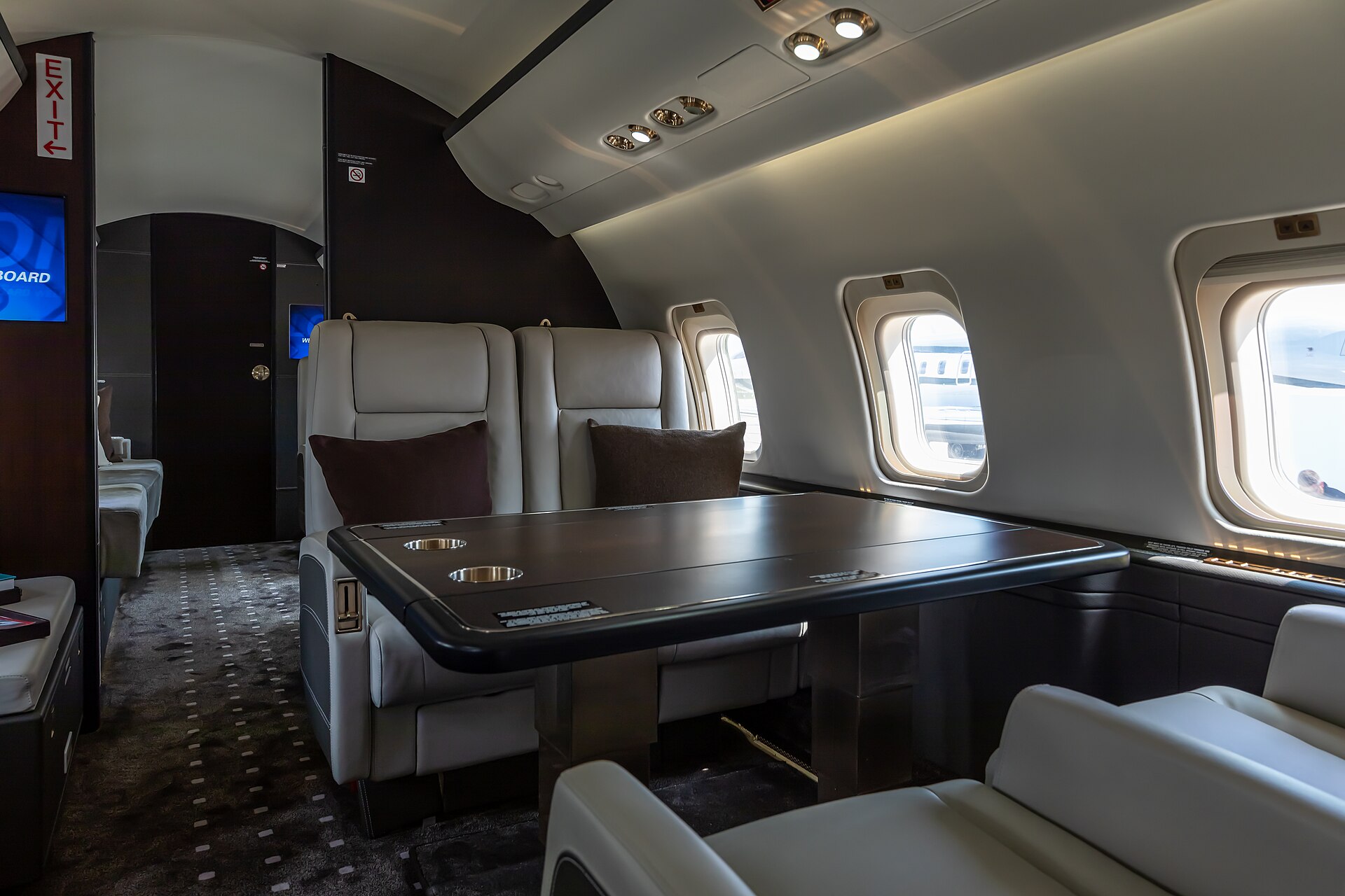 Club seats and lounges