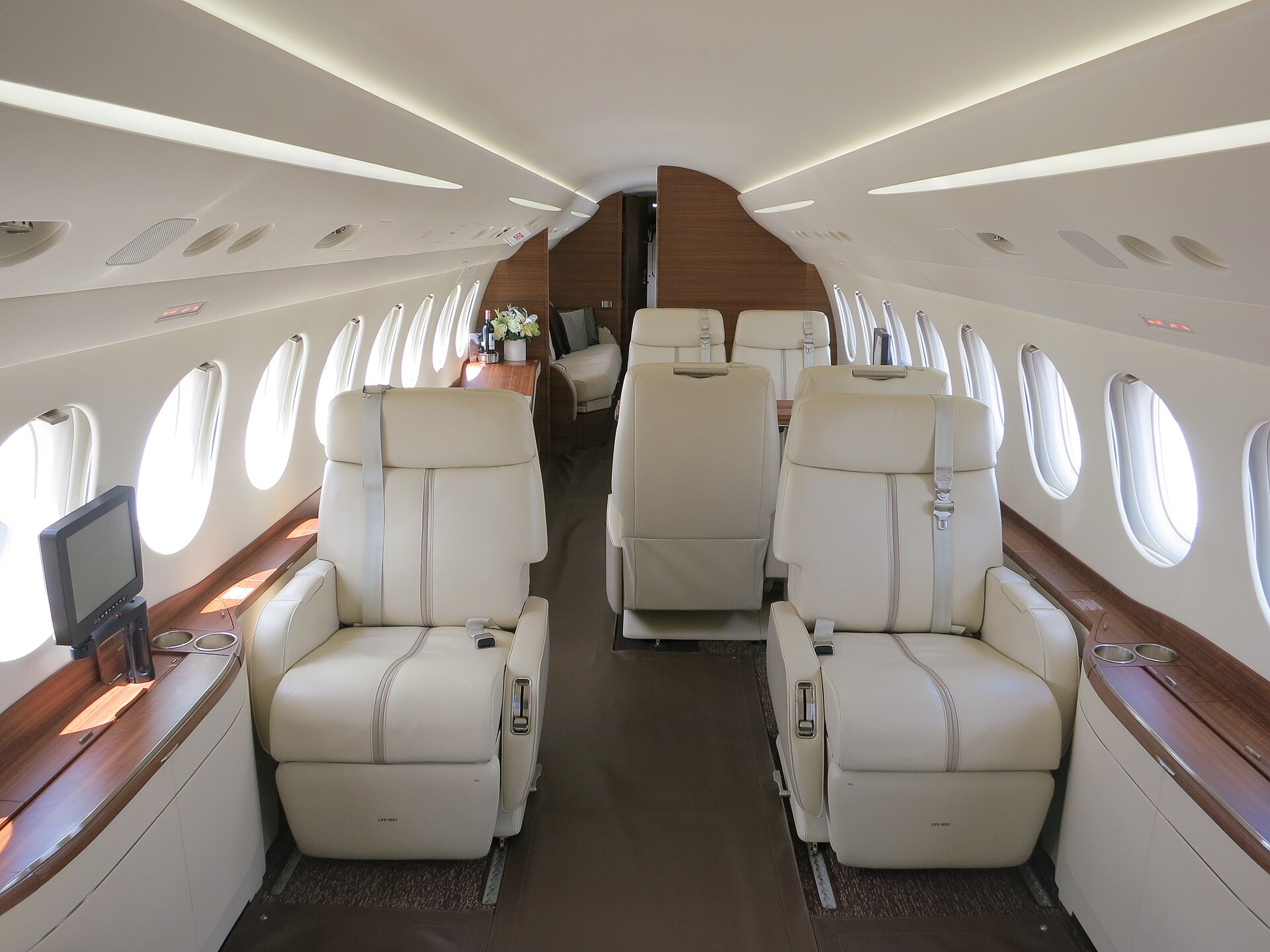 Club seats and lounges
