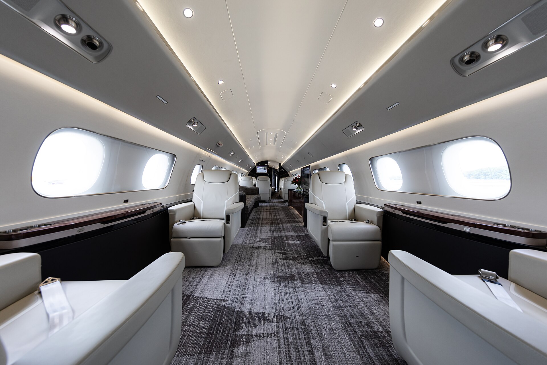 Club seats and lounges